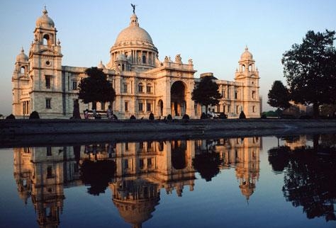 專訪：用中企優(yōu)質(zhì)產(chǎn)能對(duì)接孟加拉國發(fā)展需要——訪中國華電香港有限公司董事長方正