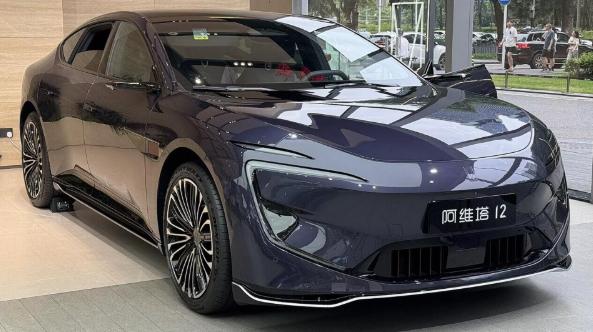 長安汽車攜三款新車型參展俄羅斯國際創(chuàng)新工業(yè)展