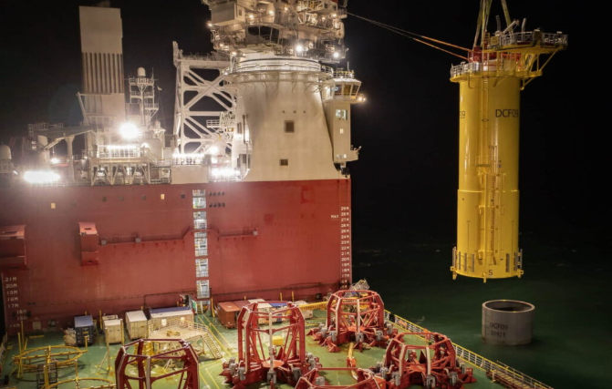 全球最大海上風電項目完成全部基礎安裝