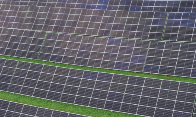 圭亞那計(jì)劃建設(shè)三個(gè)總?cè)萘?5兆瓦的公用事業(yè)規(guī)模太陽能發(fā)電園區(qū)